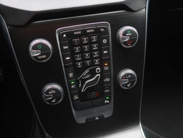 Volvo S40 II 2018 Volvo V40 2.0 D3, Automat, Skóra, Navi, Klima, zdjęcie 12