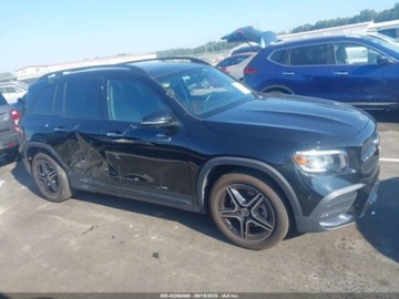 Mercedes GLB 2023 Mercedes-Benz GLB 250 4Matic 2023 2.0l 2.0 Benzyna 221KM, zdjęcie 6