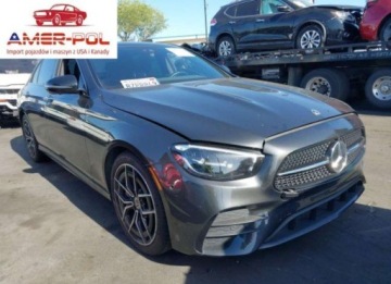 Mercedes Klasa E W213 2022 Mercedes-Benz Klasa E 350 2022 2.0l 2.0 Benzyna 255KM