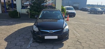 Hyundai i30 I Hatchback Facelifting 1.4 DOHC 109KM 2011 Hyundai I30 1.4 109 KM Klima, zdjęcie 5