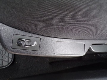 Citroen C4 II Hatchback 5d 1.6 e-HDi 114KM 2014 CITROEN C4 1.6 E-HDI AUTO Z NIEMIEC ZAMIANA, zdjęcie 12