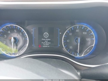 Chrysler Voyager V 2023 Chrysler Voyager Lx fwd 3.6 Benzyna 287KM, zdjęcie 11