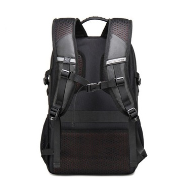 Рюкзак Arctic Hunter для ноутбука 15.6 B00387 USB ni