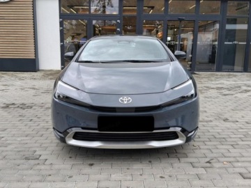 Toyota Prius V (XW60) 2.0  Hybrid Dynamic Force Plug-in 223KM 2025 Od ręki - Prestige 2.0 Hybrid Plug-in 223KM | Podgrzewane fotele!, zdjęcie 1