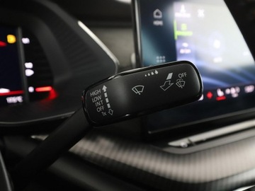 Skoda Octavia IV RS Liftback 2.0 TDI SCR 200KM 2022 Škoda Octavia Skoda Octavia RS 200KM Virtual Navi, zdjęcie 32