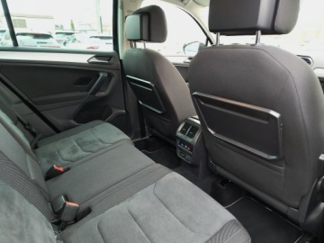 Volkswagen Tiguan II SUV 1.5 TSI EVO 150KM 2019 Volkswagen Tiguan 1.5 TSI 150KM Comfortline DSG, S, zdjęcie 23