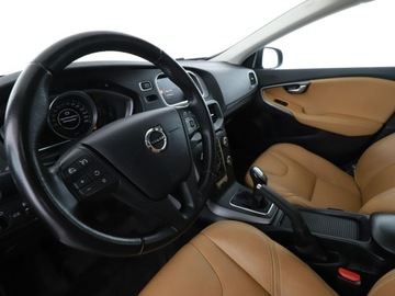 Volvo 2017 Volvo V40 Cross Country 2.0D Cross Country, zdjęcie 13