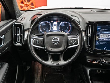 Volvo XC40 Crossover 1.5 T3 163KM 2020 VOLVO XC40 T3 Momentum Pro Suv 1.5 (163KM) 2020, zdjęcie 9