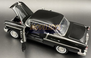 Chevrolet Bel Air 1955 1:18 модель Motormax 73185