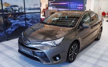 Toyota Avensis III Sedan Facelifting 2015 1.8 Valvematic 147KM 2018 Toyota Avensis 1.8 Premium 1.8 BenzynaLPG 147KM, zdjęcie 1