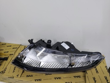 Lampa Honda Civic ufo VIII 06-11