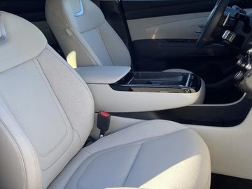 Hyundai Tucson IV SUV HEV Facelifting 1.6 T-GDI HEV 215KM 2025 HYUNDAI Tucson 1.6 T-GDi HEV Platinum 4WD aut Suv 215KM 2025, zdjęcie 8