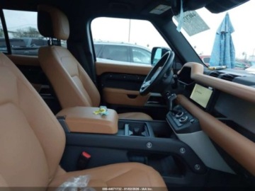 Land Rover Defender IV (L663) 2024 Land Rover Defender 110 P300 2024 2.0 Benzyna 296KM, zdjęcie 12