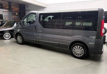 Opel Vivaro A Combi L1 2.0 CDTI 115KM 2013 Opel Vivaro 9 miejsc Klima Grzane Fotele Zamiana Zamiana Gwarancja Raty 2.0, zdjęcie 5