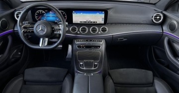 Mercedes Klasa E W214 Sedan 2.0 220d 197KM 2023 Mercedes-Benz Klasa E 4Matic AMG Line SalonPL Distonic CarPlay Android Aut, zdjęcie 18