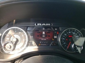  RAM 1500 2022, 5.7L, 4x4, LARAMIE, od ubezpieczalni 5.7 Benzyna 395KM, zdjęcie 9