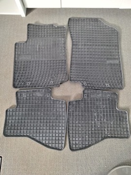 PEUGEOT 107 2014- KOBERCE GUMOVÉ