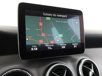 Mercedes CLA C117 Shooting Brake 1.6 200 156KM 2016 Mercedes CLA 200 Automat Navi Czujniki parkowania, zdjęcie 24