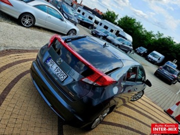 Honda Civic IX Hatchback 5d 1.6 i-DTEC 120KM 2014 Honda Civic Niski przebieg 1.6 Diesel 120KM, zdjęcie 9
