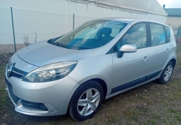 Renault Scenic III Van Facelifting 1.5 dCi FAP 110KM 2012 Renault Scenic Renault Scenic III 178tyskm przebiegu 1.5 Diesel 110KM, zdjęcie 9