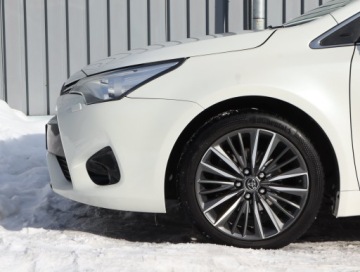 Toyota Avensis III Wagon Facelifting 2015 1.8 Valvematic 147KM 2017 Toyota Avensis 1.8 Valvematic, Salon Polska, zdjęcie 13