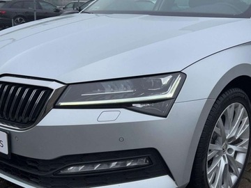 Skoda Superb III Liftback Facelifting 1.5 TSI 150KM 2022 Skoda Superb 1.5TSI 150KM Ambition SalonPL SerwisASO Acc Virtual Matrix Ke, zdjęcie 33