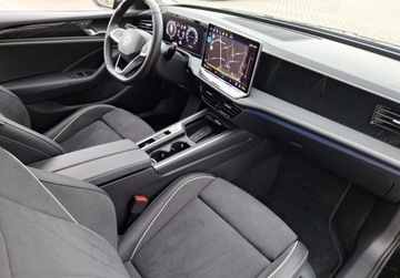 Volkswagen Passat B8 Variant Facelifting 1.5 TSI EVO 150KM 2025 Volkswagen Passat Variant 1.5eTSI 150KM DSG Business ACC HAK Kamera360 Asy, zdjęcie 9