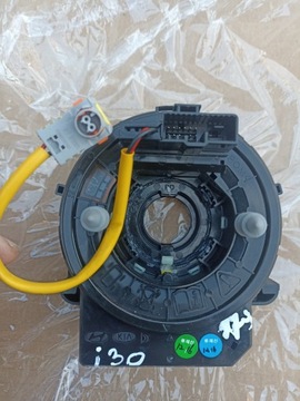 Hyundai i30 III Лента втягивателя подушки безопасности водителя 12pin