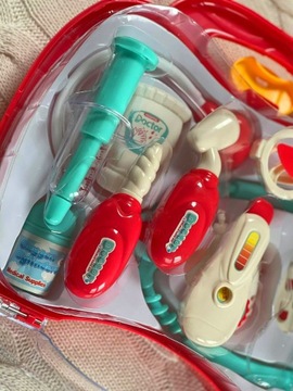 БОЛЬШОЙ НАБОР ДОКТОРА МАЛЕНЬКИЙ ДОКТОР ДОКТОР В ЧЕМОДАНЕ