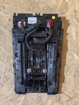 PANEL DEKORACE ŘÍZENÍ RUČNÍ PORSCHE MACAN FACELIFT 21- 95B907426E