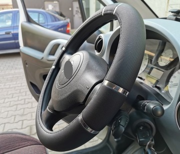 PEUGEOT 206 207 307 308 Partner накладка на руль хромированная накладка