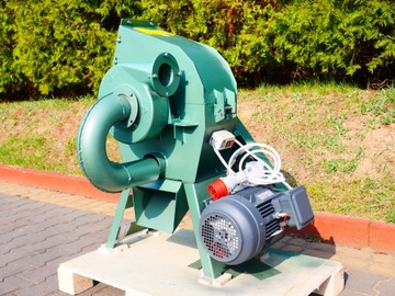 PELECIARKA 11 KW 3 ROLKI + MŁYN BIJAKOWY do produkcji pelletu paszy