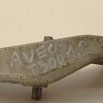 CHEVROLET AVEO T300 1.2 16V UCHYCENÍ DRŽÁK PŘEVODOVKY 95463563