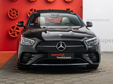 Mercedes Klasa E W213 Limuzyna Facelifting 2.0 220d 200KM 2022 MERCEDES-BENZ E Klasa 220 d 4-Matic 2.0 (200KM) 2022, zdjęcie 1