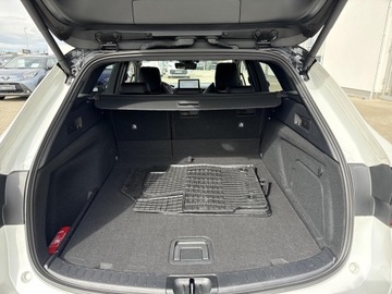 Toyota Corolla XII TS Kombi Facelifting 2.0 Hybrid Dynamic Force 196KM 2023 Toyota Corolla 2.0 Hybrid GR Sport Dynamic Seria E, zdjęcie 10