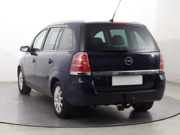 Opel Zafira B 1.9 CDTI ECOTEC 100KM 2007 Opel Zafira 1.9 CDTI, 7 miejsc, HAK, Klima,ALU, zdjęcie 3