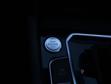 Volkswagen Passat B8 Variant Facelifting 2.0 TDI SCR 200KM 2020 VW Passat 2.0 TDI, Salon Polska, Serwis ASO, zdjęcie 12