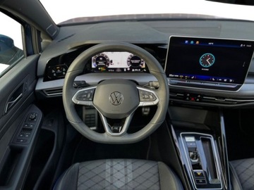 Volkswagen Golf VIII Variant 1.5 eTSI 150KM 2024 Volkswagen Golf 1.5 Benzyna 150KM, zdjęcie 25