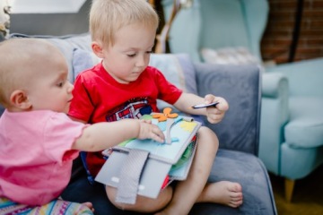 Сенсорная книжка маленькая, тихая книжка, Монтессори - Маленький пилот