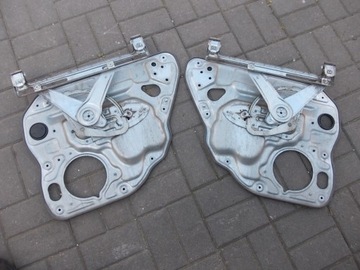 MECHANIZMUS OKNO ZVEDÁK PRAVÝ ZADNÍ VOLVO 2 S40 2,0 D 2005 ROK