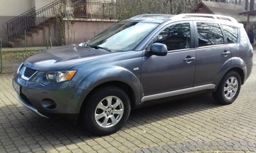 Mitsubishi Outlander II 2.0 DID DOHC 140KM 2007 Mitsubishi Outlander II 2.0 DID 7-miejsc