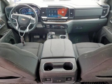 Chevrolet Silverado II 2023 Chevrolet Silverado K1500 LT 2023 3.0l 3.0 Diesel 305KM, zdjęcie 8