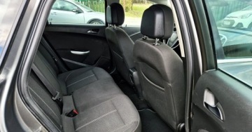 Opel Astra J Hatchback 5d 1.4 Turbo ECOTEC 120KM 2011 Opel Astra BENZYNA NAWIGACJA sportowe fotele super okazja polecamy, zdjęcie 32