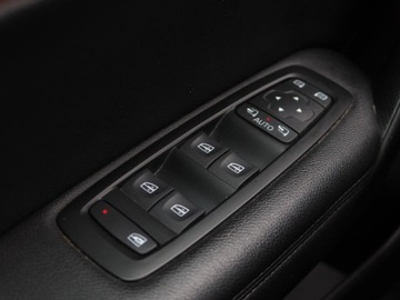 Renault Megane IV Grandtour 1.3 TCe 160 FAP 159KM 2019 Renault Megane 1.3 TCe, Salon Polska, zdjęcie 16