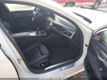 BMW Seria 7 G11-G12 2019 BMW Seria 7 2019r., 740I, od ubezpieczalni 3.0 Benzyna 320KM, zdjęcie 8