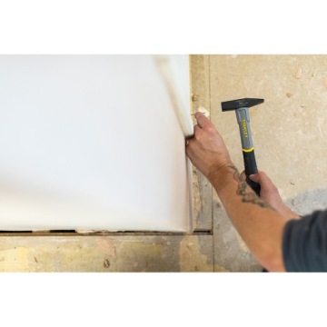 Молоток слесарный Stanley STHT0-51907 F/GLASS 300 г