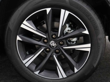 Toyota C-HR II SUV 1.8 Hybrid 140KM 2026 Od ręki - Style 1.8 Hybrid 140KM | Podgrzewane fotele!, zdjęcie 15