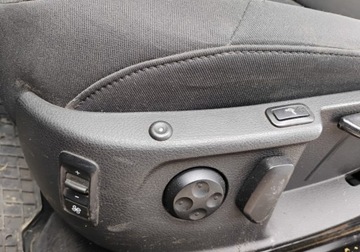 Volkswagen Passat B7 Variant 2.0 TDI CR DPF BlueMotion 140KM 2012 Volkswagen Passat 2012r, 2.0 TDI, Lekko uszkodzony lewy bok, Jezdzi. 2.0, zdjęcie 20