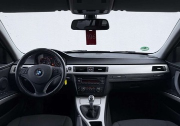 BMW Seria 3 2012 BMW Seria 3 Pakiet Comfort 6-biegowa Tempomat Podgrzewane fotele, zdjęcie 16