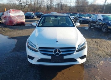Mercedes Klasa C W205 Kabriolet Facelifting 2.0 300 258KM 2019 Mercedes-Benz Klasa C 2019r., C 300 4matic, 2L, od ubezpieczalni 2.0 259KM, zdjęcie 2